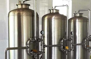 沈陽水處理設(shè)備對(duì)于解決水質(zhì)問題有何作用，如何提高水的質(zhì)量？