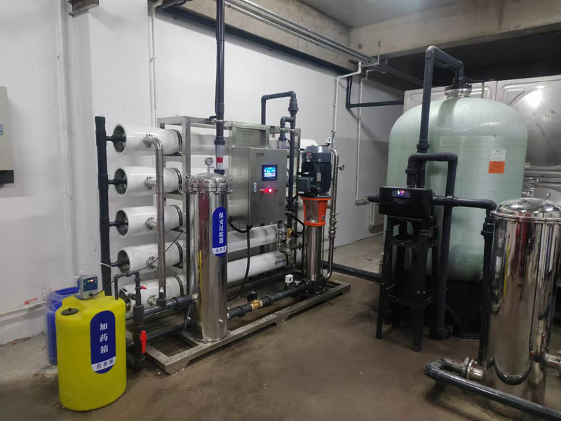 養(yǎng)雞場(chǎng)10噸反滲透設(shè)備