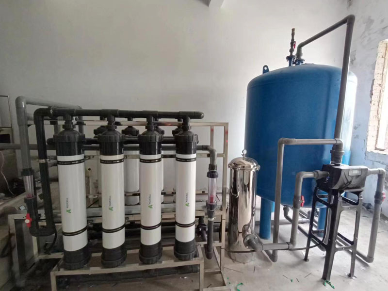 沈陽軟化水設(shè)備廠家探討軟化水設(shè)備的實(shí)際優(yōu)點(diǎn)